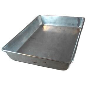 Vintage Aluminum Cake Baking Pan 12 3/4" x 9" x 2"